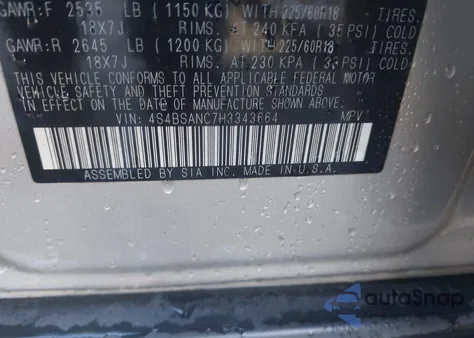 2017 Subaru Outback 2.5I Limited z USA, uszkodzony, nr VIN 4S4BSANC7H3343664